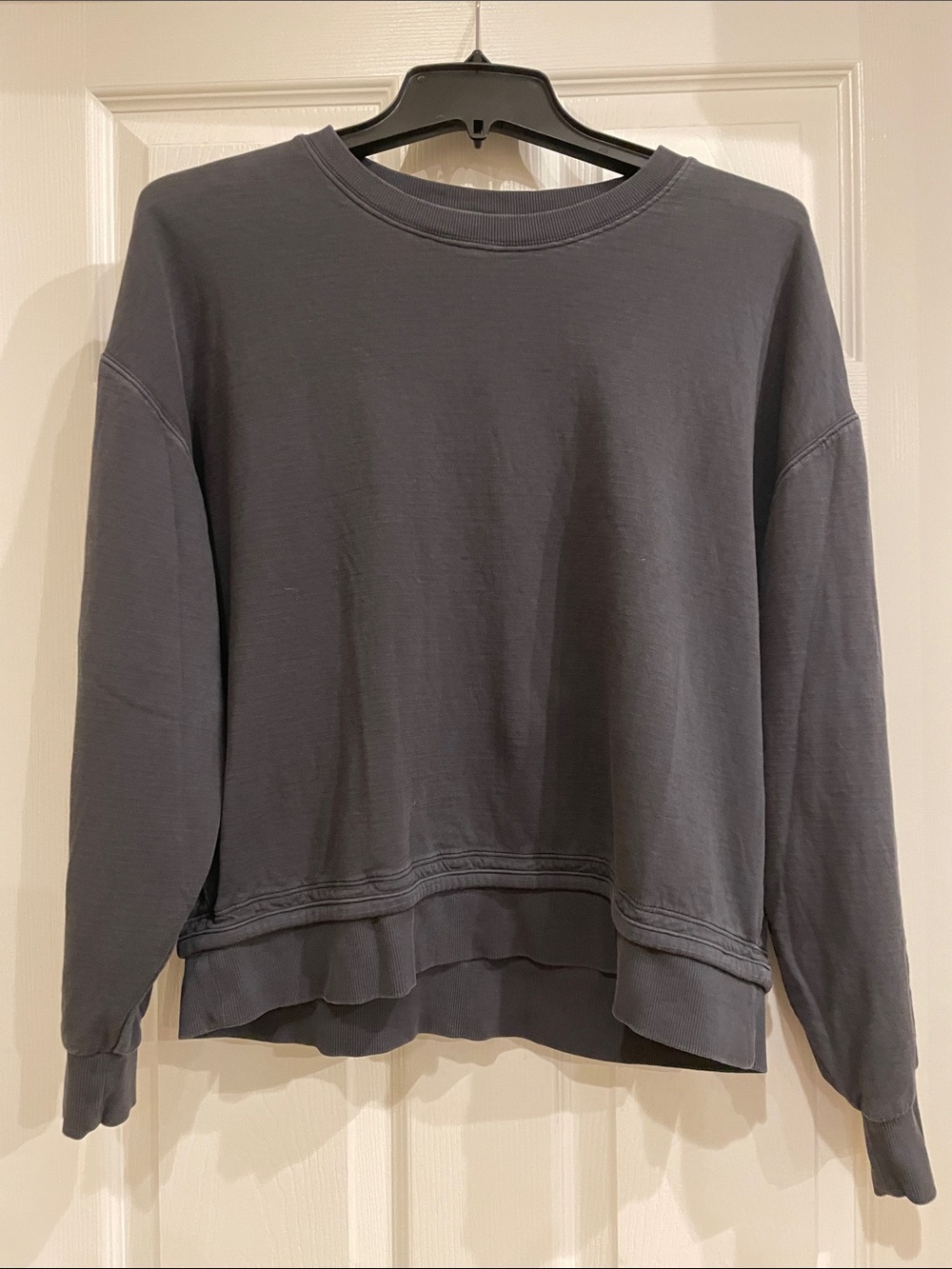Athleta Charcoal Crewneck Sundown Sweatshirt 2.0, Women’s XS